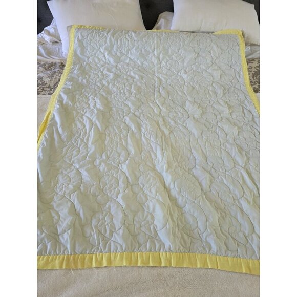 Vintage Beatrix Potter Peter Rabbit Baby Quilt Nursery Crib Blanket Yellow 57x44 - Picture 5 of 9